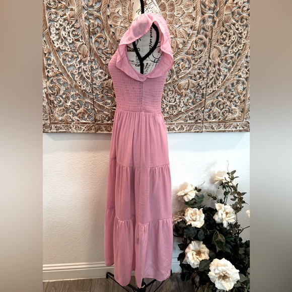 Lee Pink, Super Soft, Lightweight, Smocked Top, Tiered Skirt, Maxi Dress- size M - Picture 7 of 13